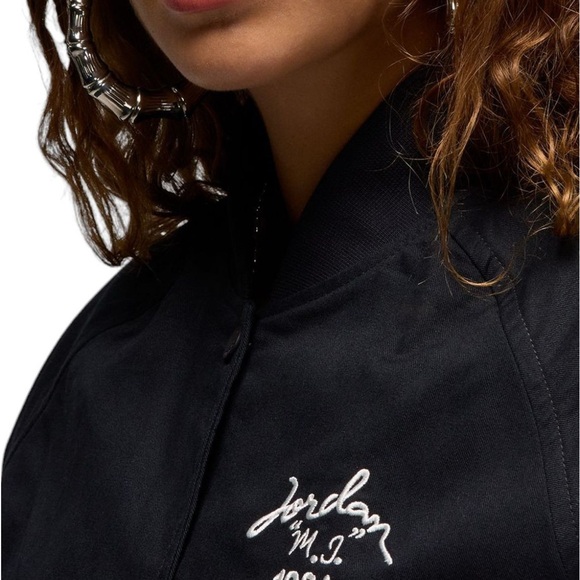 Jordan NWT Women's Black Varsity Jacket FN5786-010 - Picture 3 of 13
